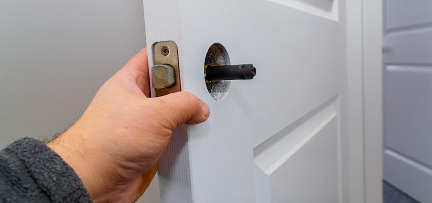 Nighttime Locksmith For Lock Repair in Zion, IL