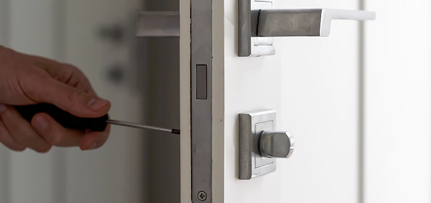 Key Programming Locksmith Open Now in Zion, Illinois